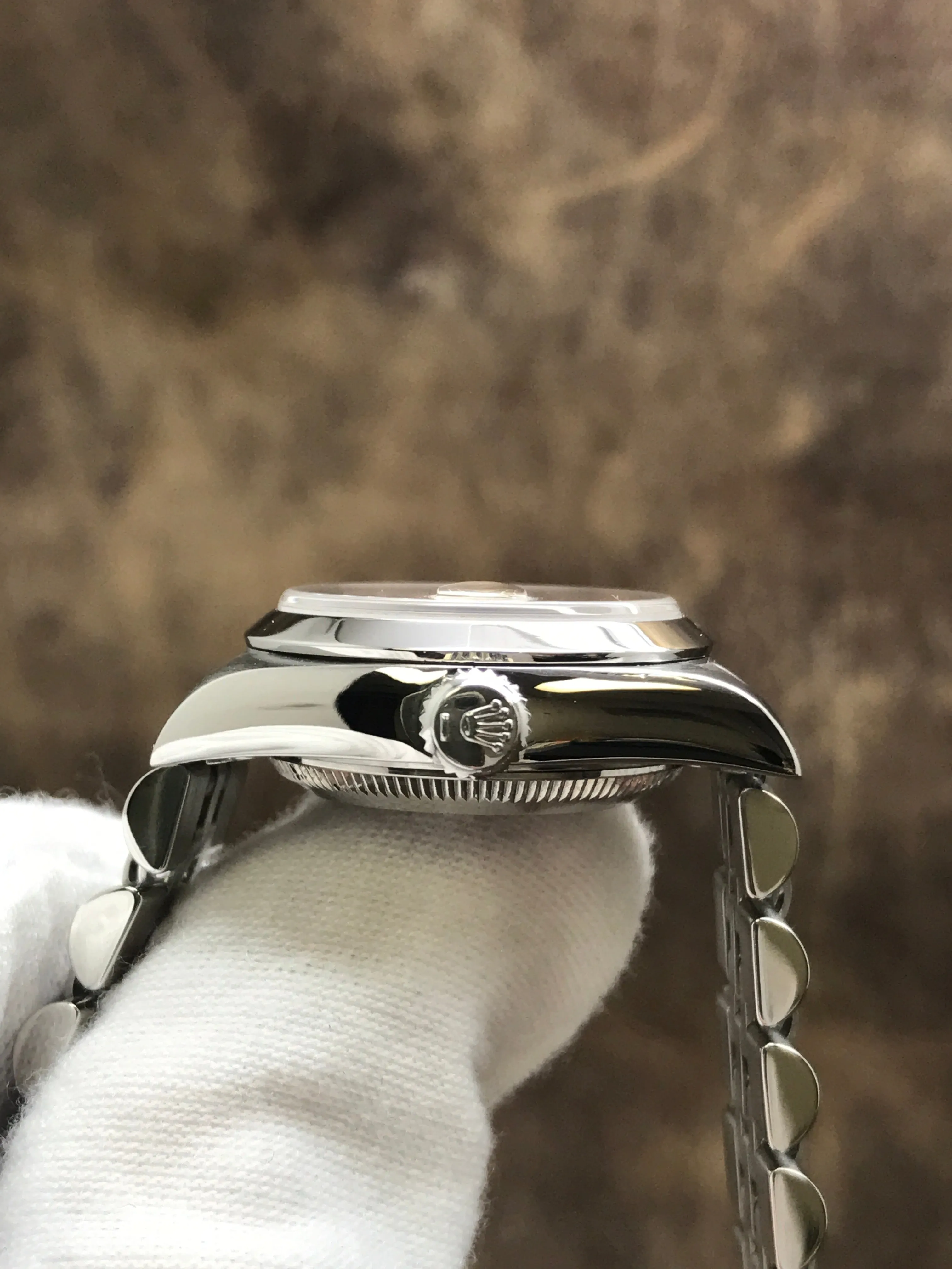 Rolex Date 26mm 69160 Silver Tapestry Dial Automatic Women's Watch