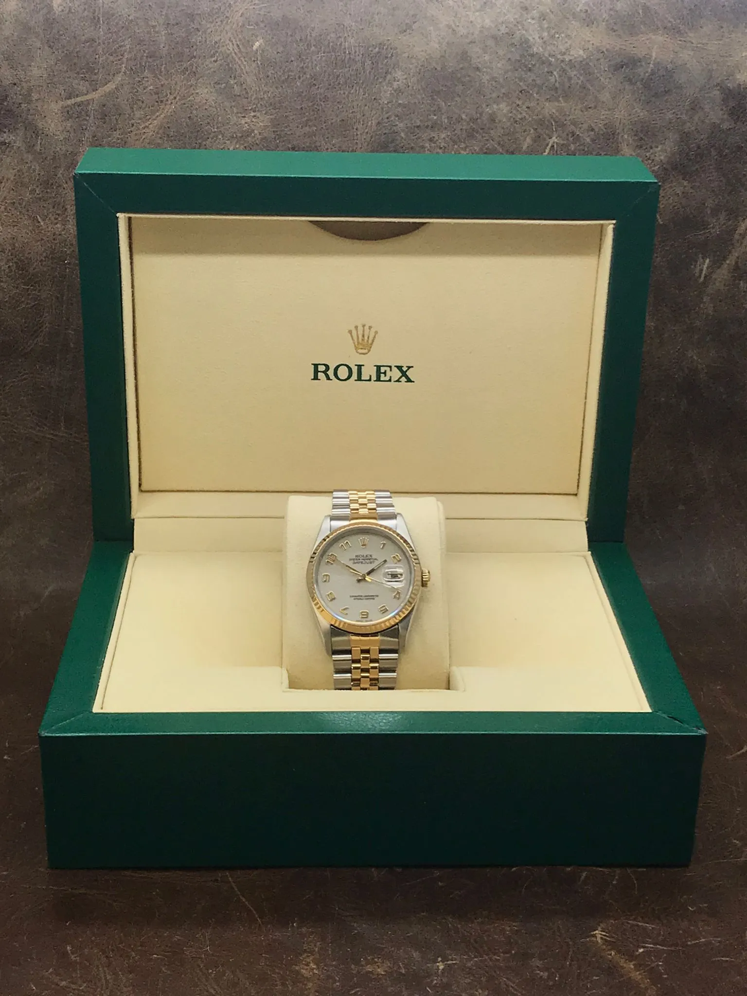 Rolex Datejust 36mm 16233 White Jubilee Dial Automatic Watch