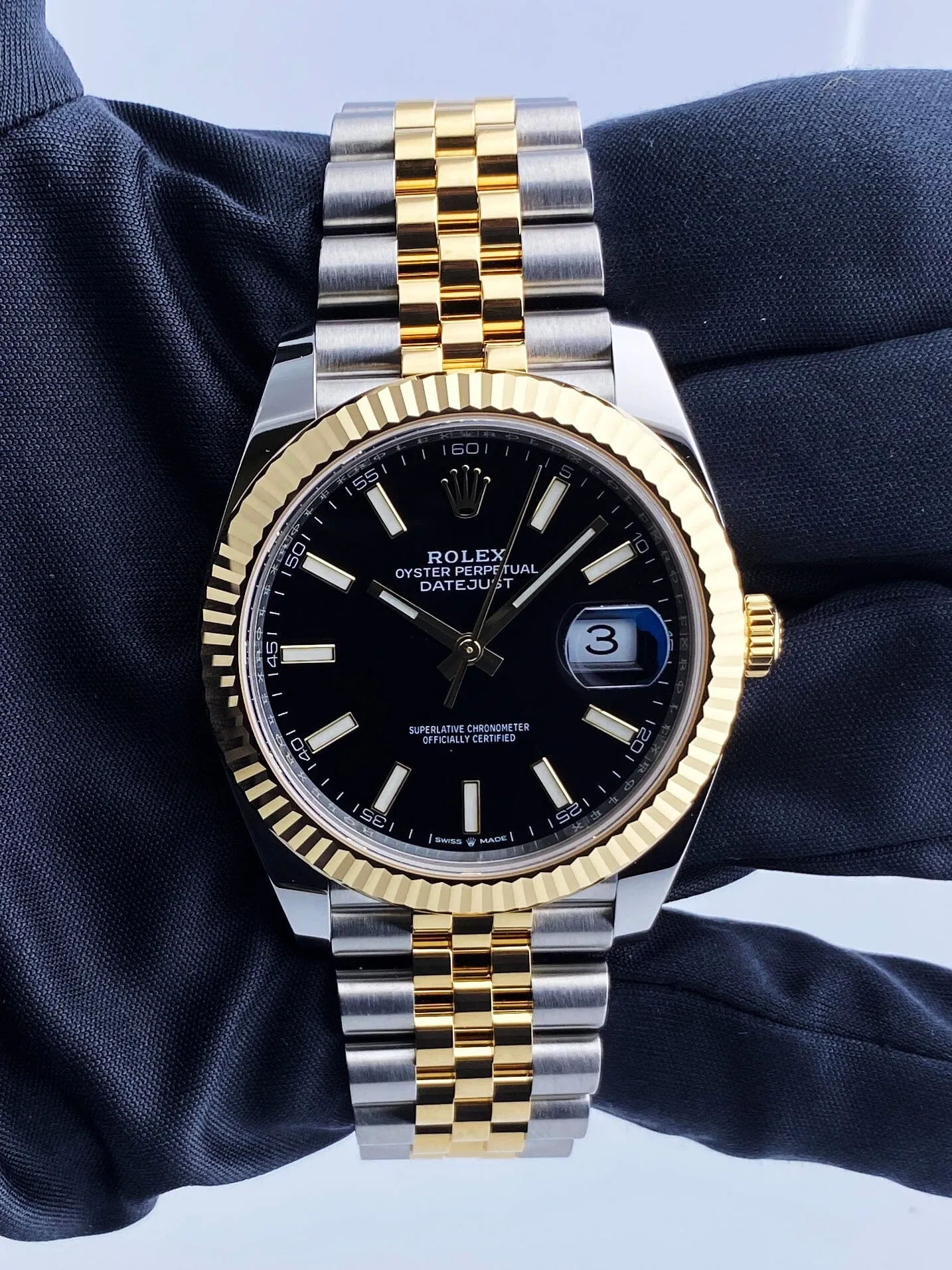 Rolex Datejust 41 126333 Black Dial Mens Watch Box Papers