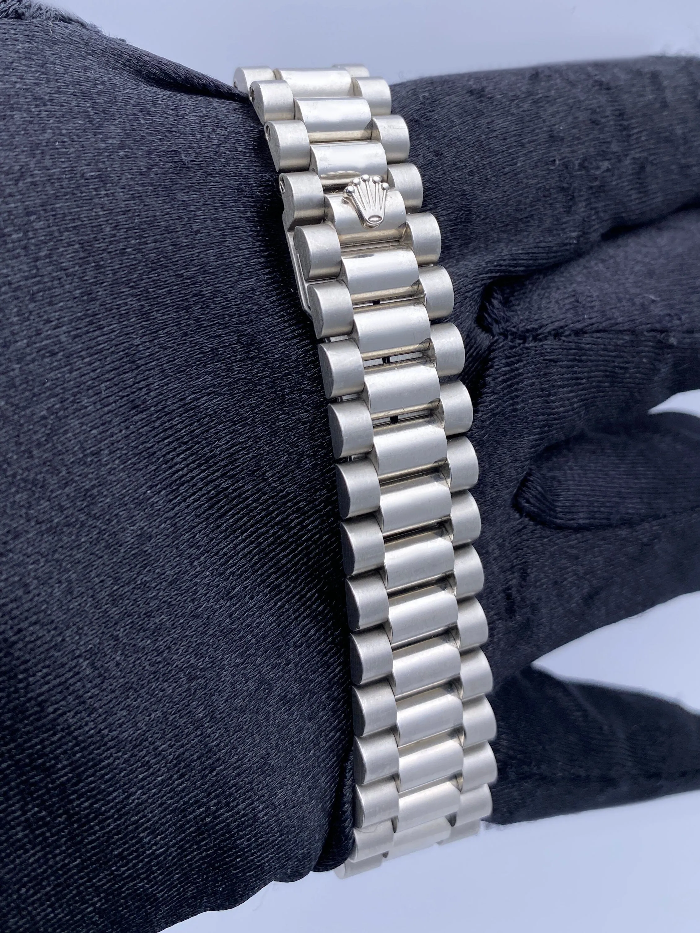 Rolex Datejust 68246 Platinum Diamond Anniversary Dial Midsize Watch