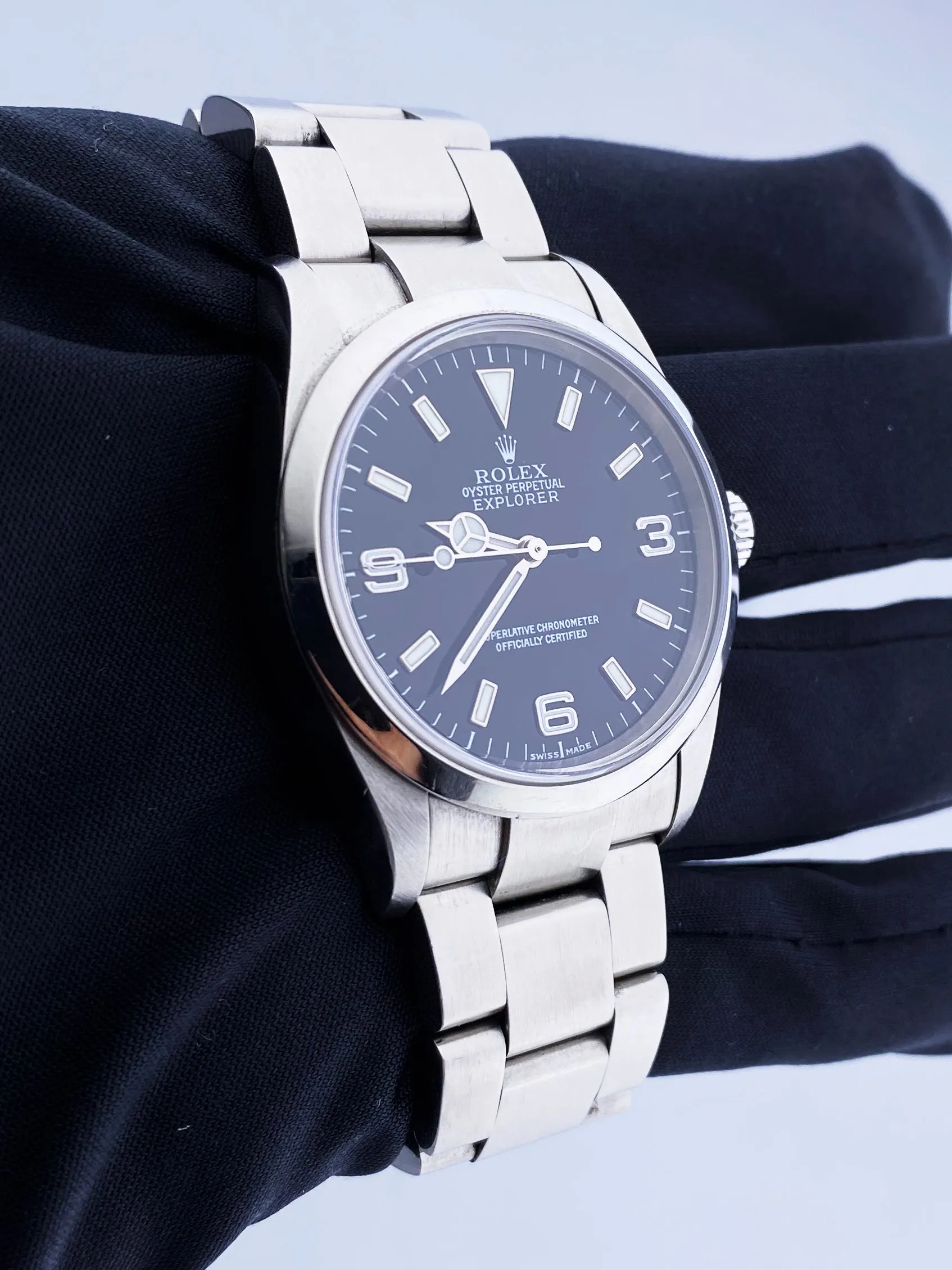 Rolex Explorer 114270 Steel Mens Watch Box & Papers