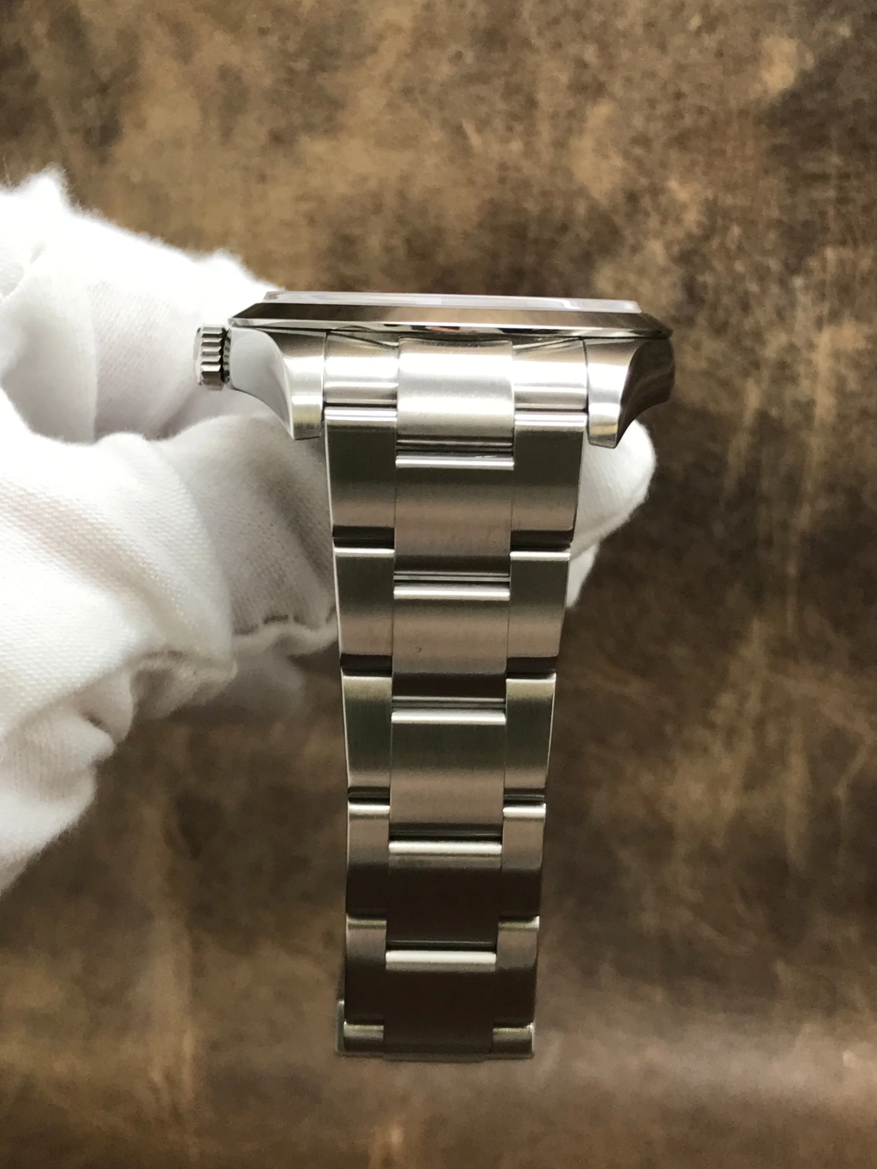 Rolex Explorer 214270 Lume Black Dial Automatic Watch
