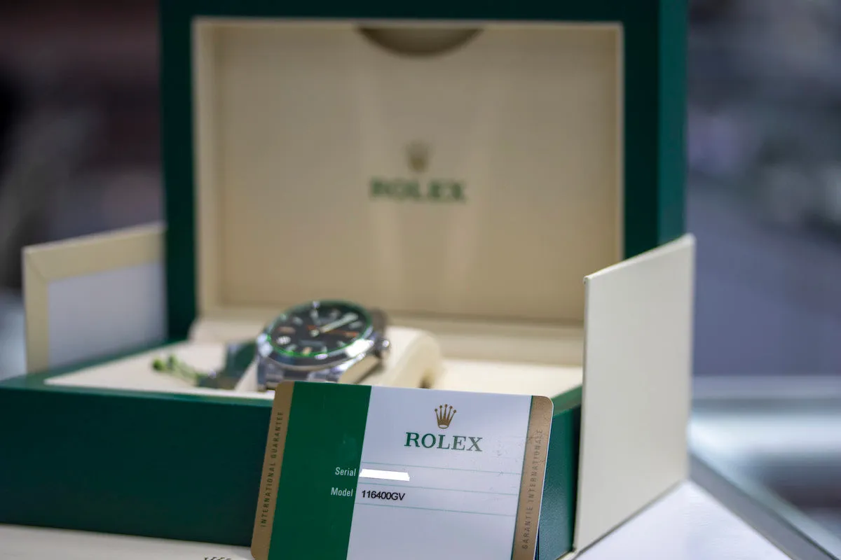 Rolex Milgauss 40mm Stainless Steel Green Crystal Black Dial 116400