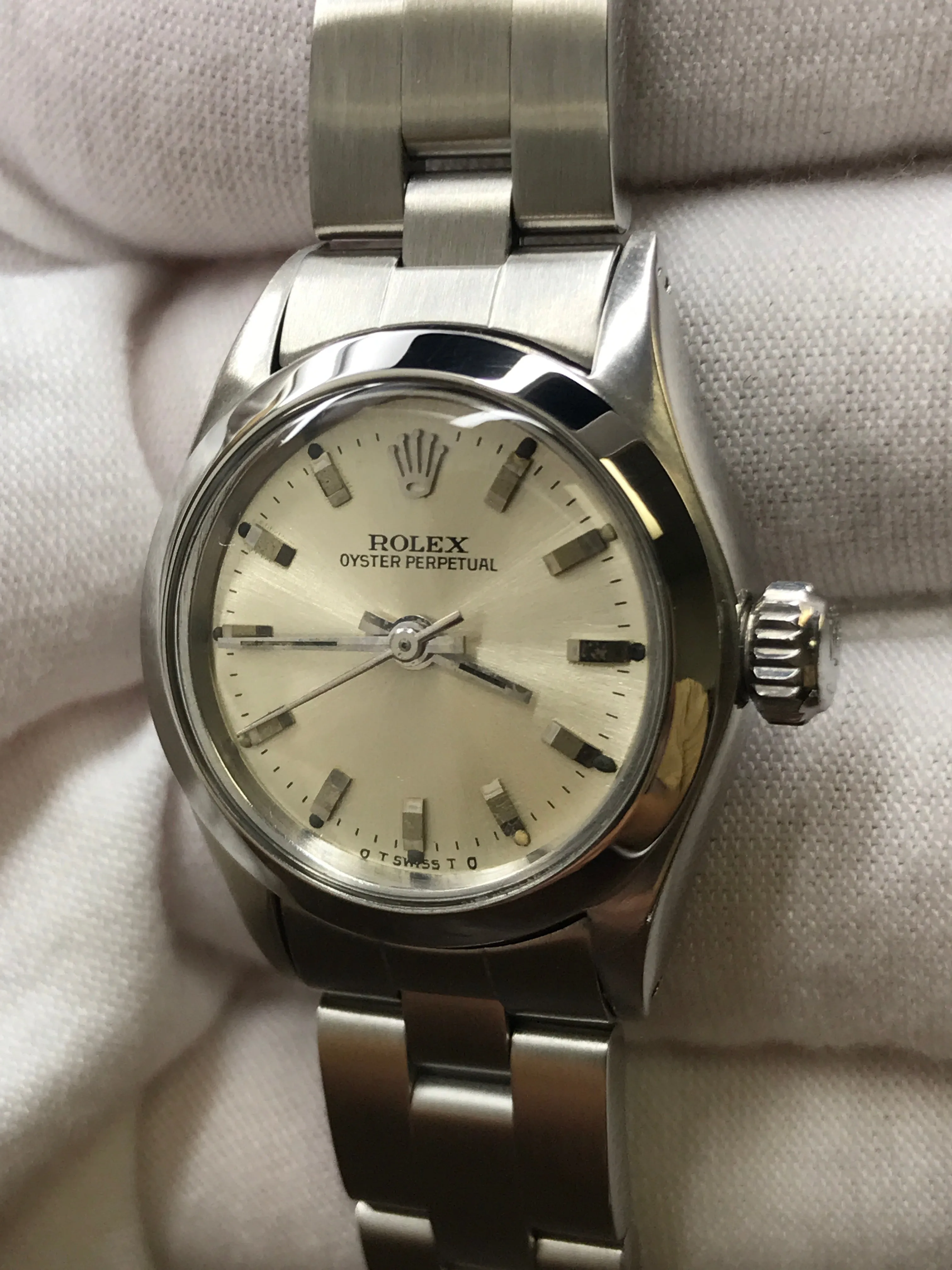 Rolex Oyster Perpetual 6718 Silver Dial Automatic Women's Watch