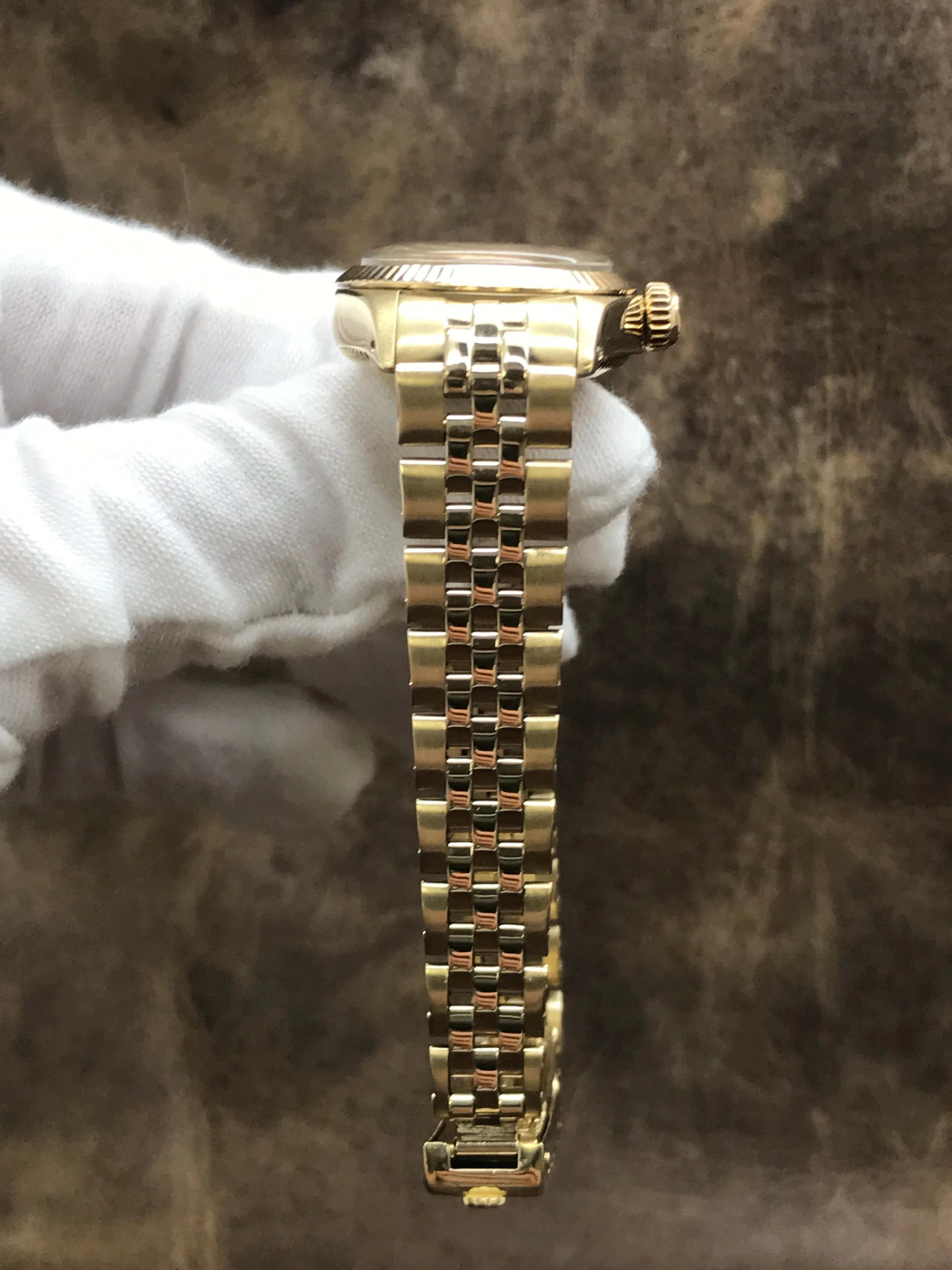 Rolex Oyster Perpetual 6719 Champagne Dial Automatic Women's Watch