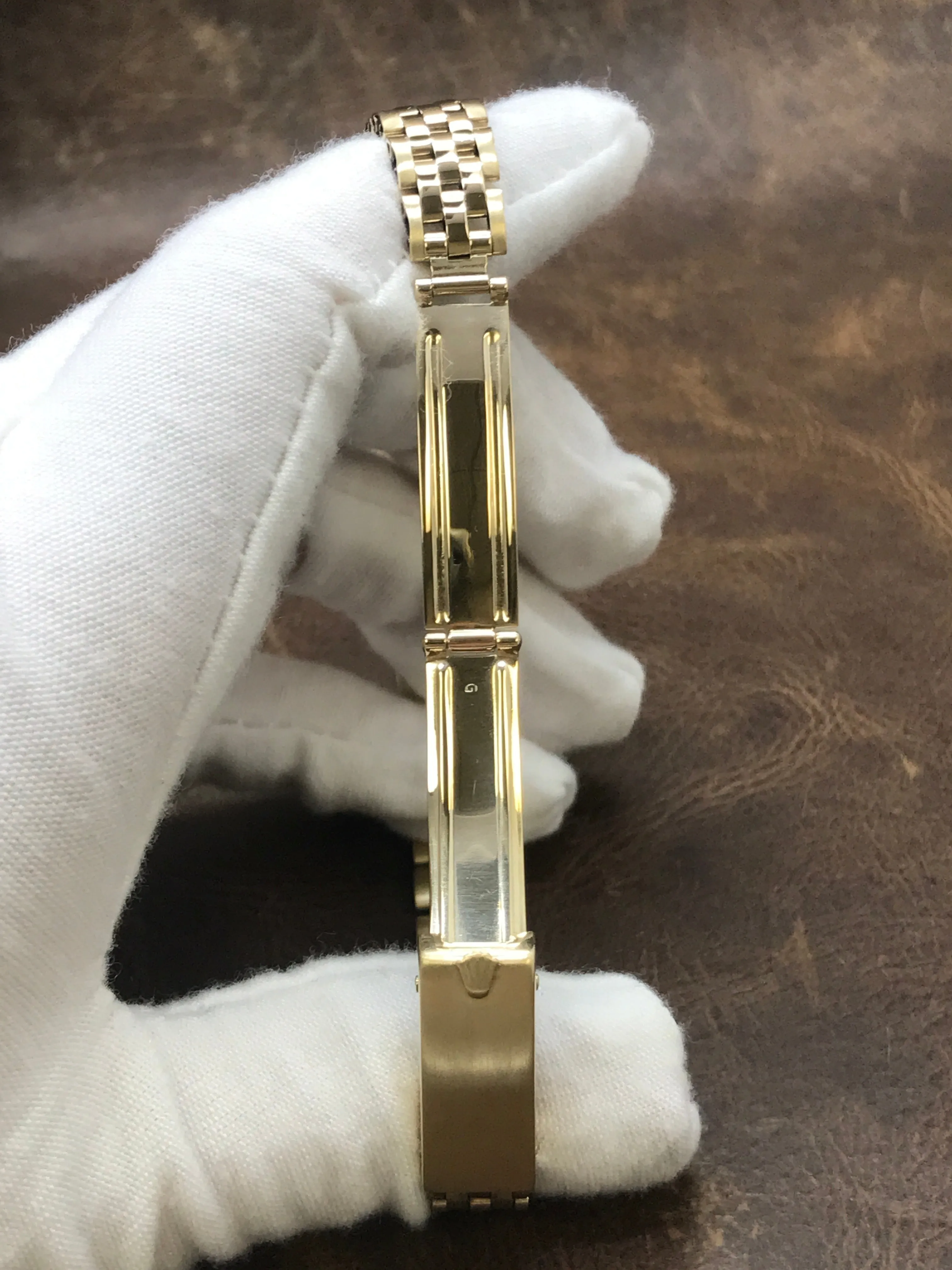 Rolex Oyster Perpetual 6719 Champagne Dial Automatic Women's Watch