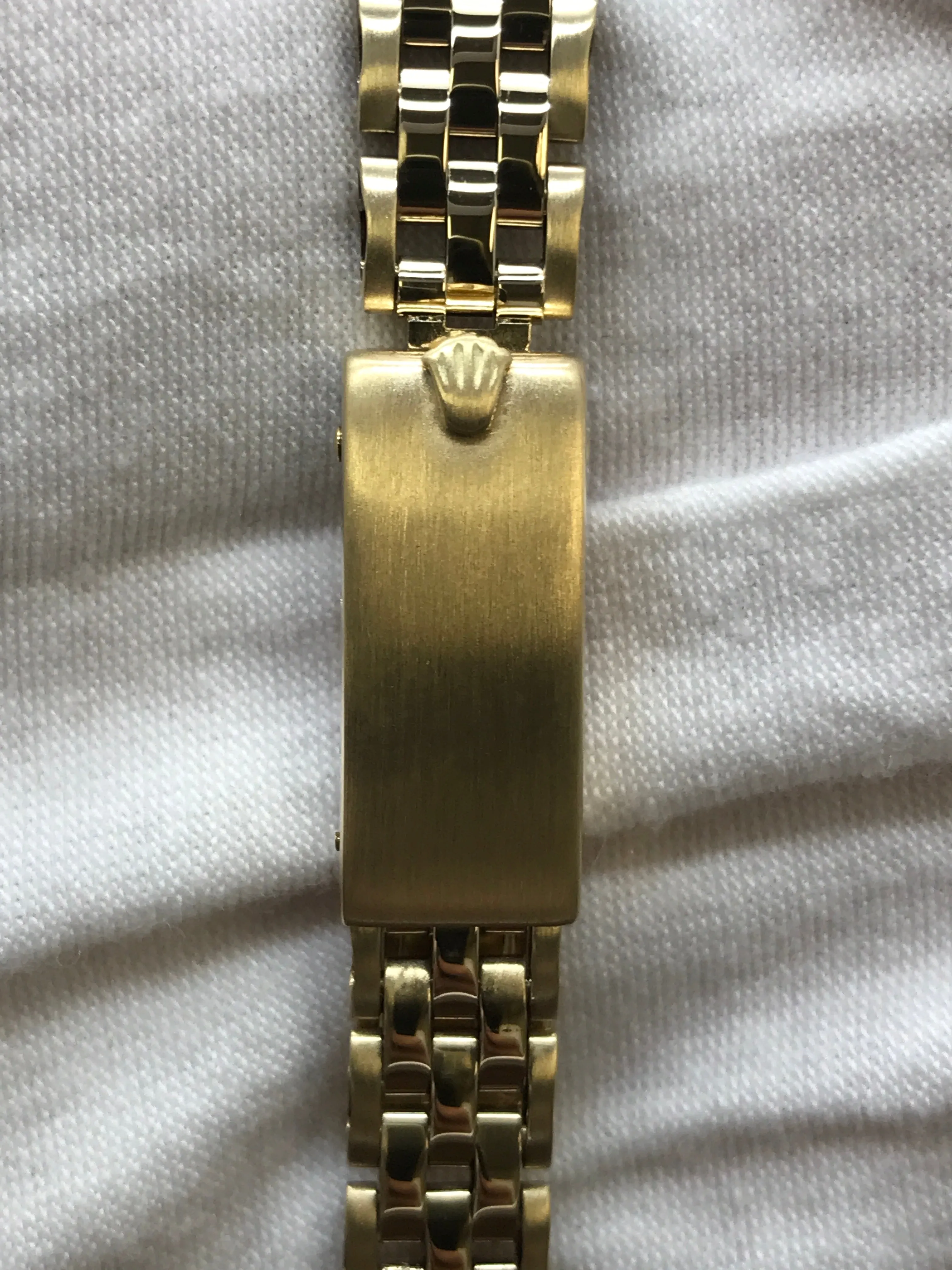 Rolex Oyster Perpetual 6719 Champagne Dial Automatic Women's Watch