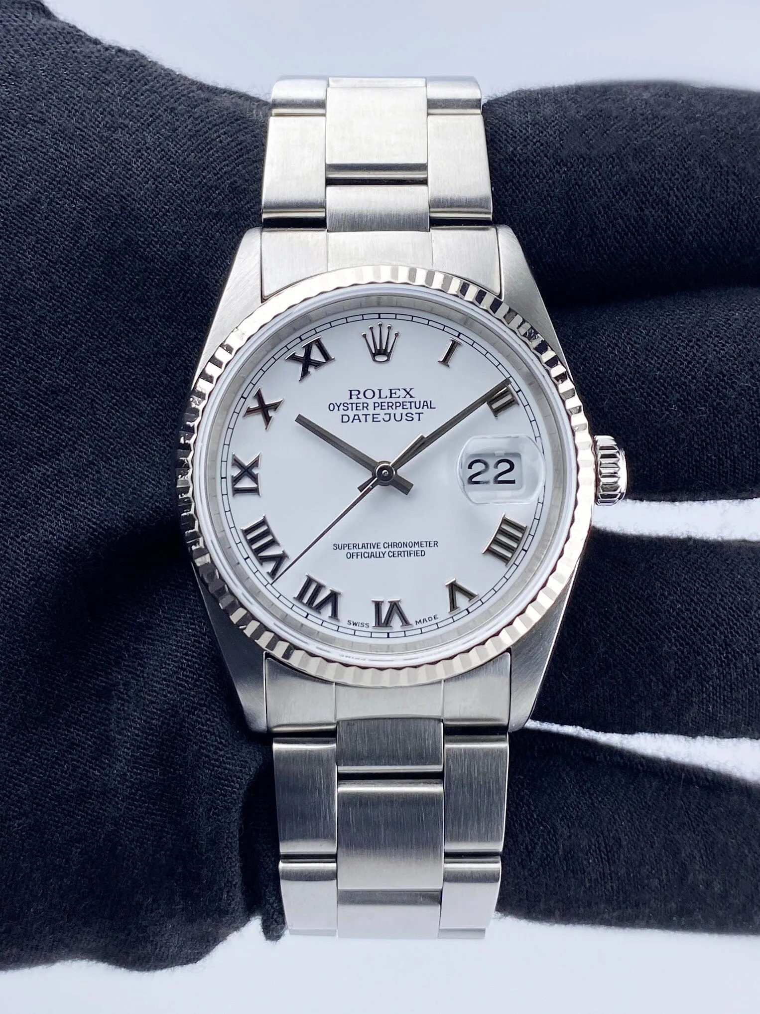 Rolex Oyster Perpetual Datejust 16234 Mens Watch