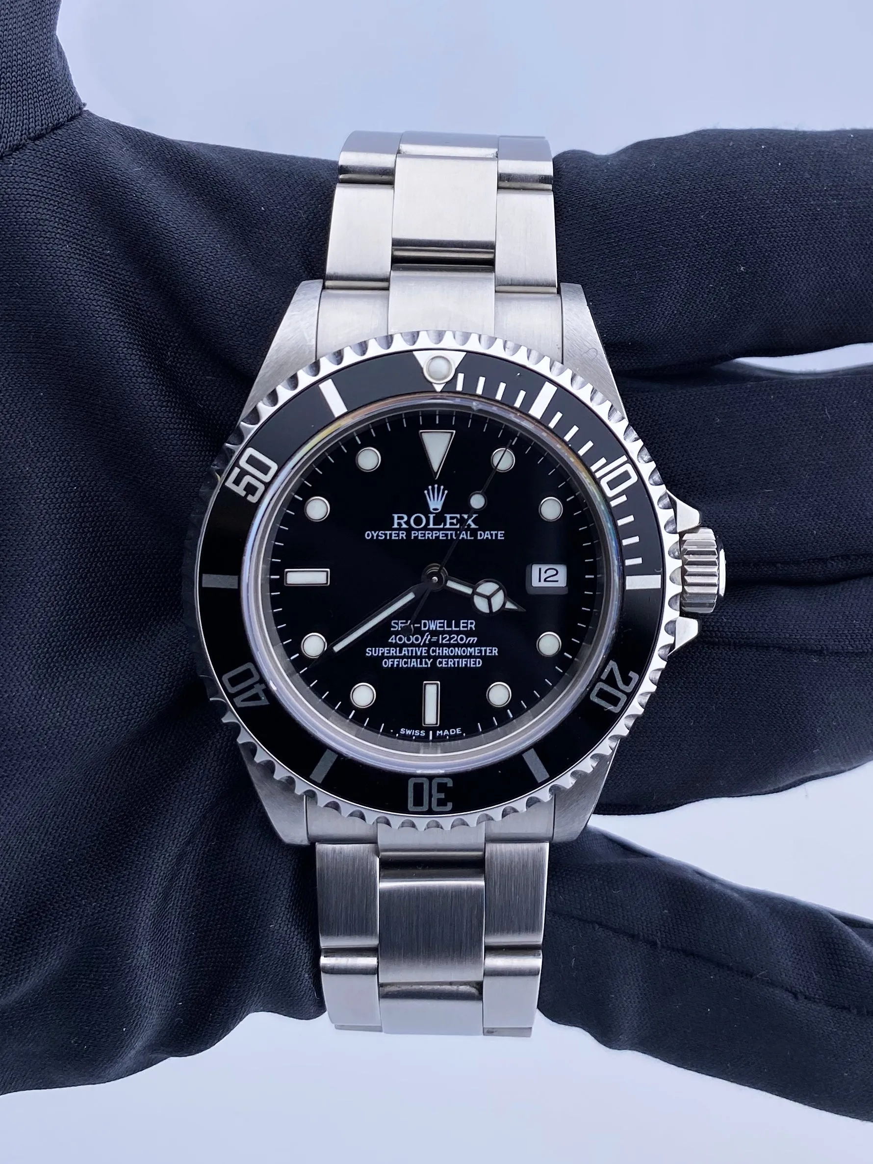 Rolex Oyster Perpetual Sea-Dweller 16600 Mens Watch Box & Papers
