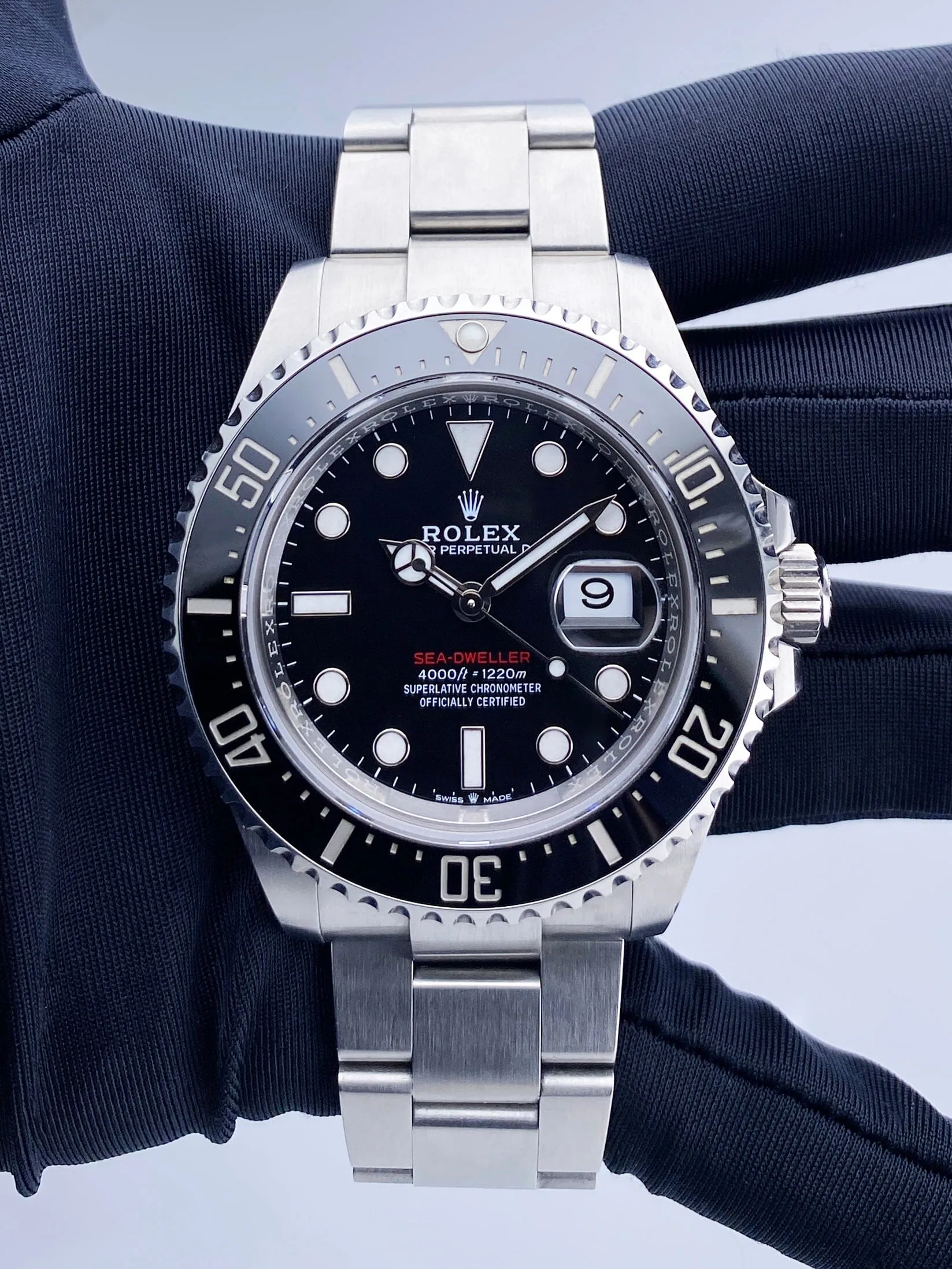 Rolex Sea-Dweller 126600 Black Dial Mens Watch Box Papers