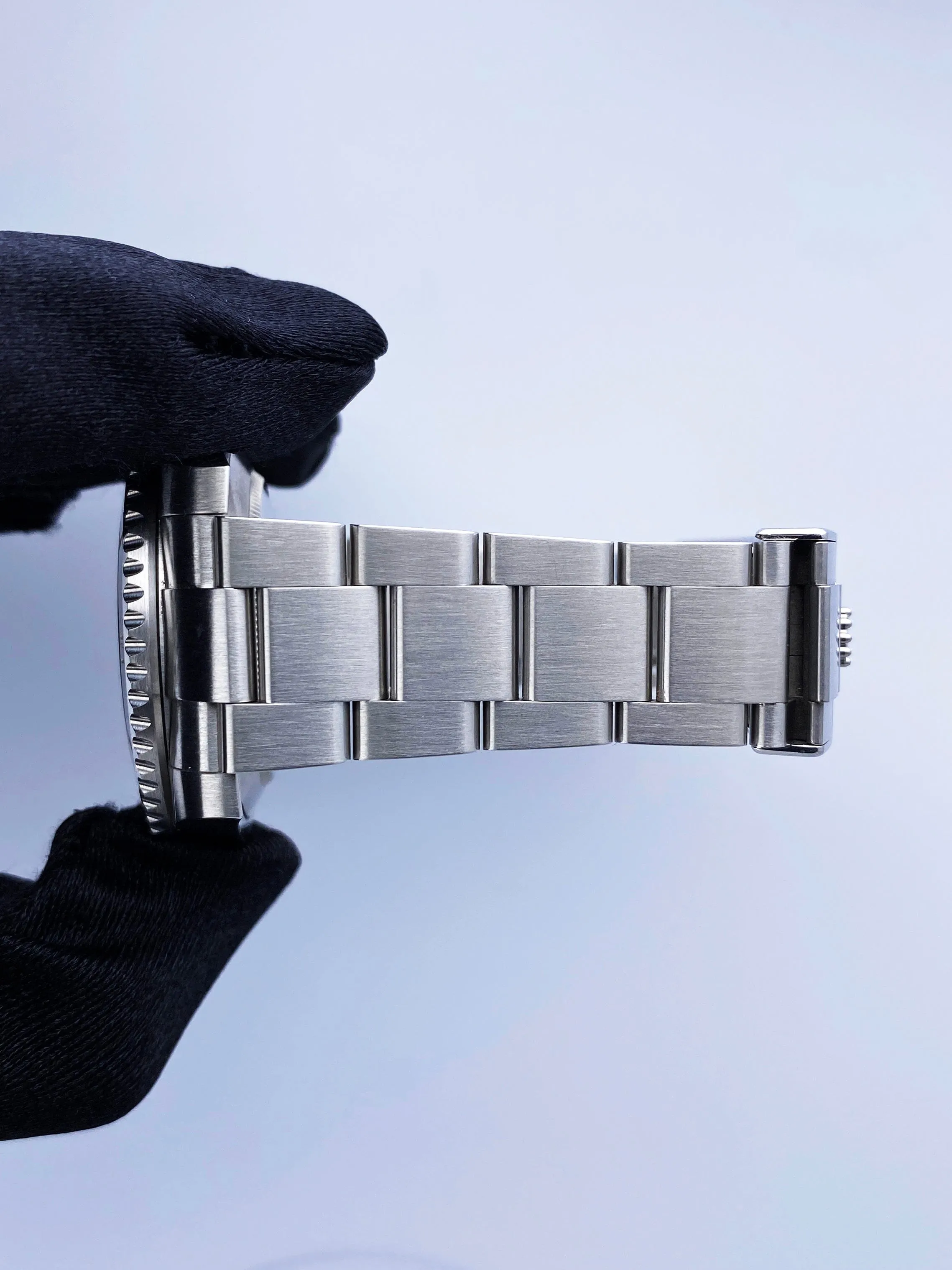 Rolex Submariner Date 116610LN Mens Watch