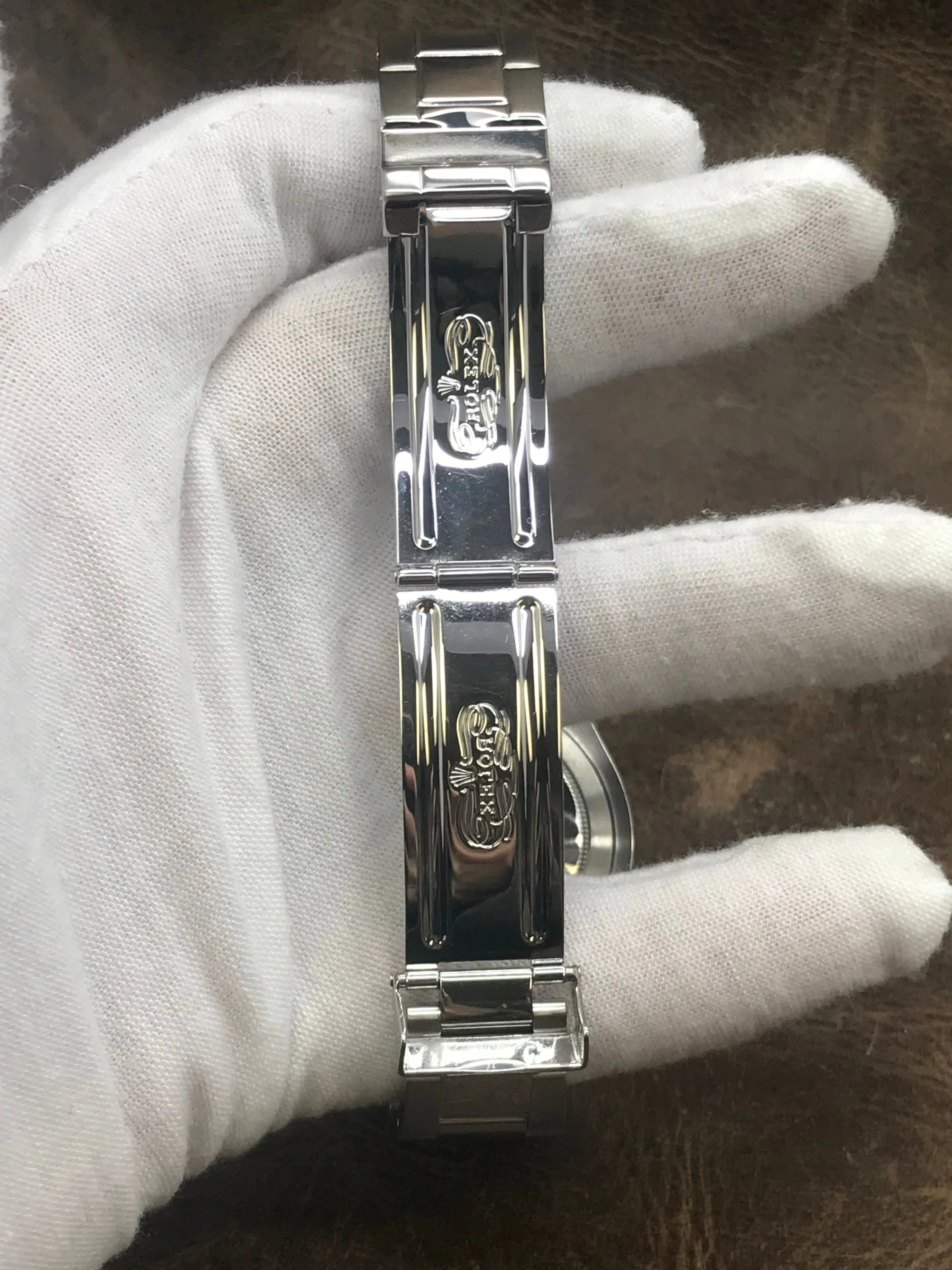 Rolex Yacht-Master 40mm 16622 Silver Dial Automatic Men's Watch