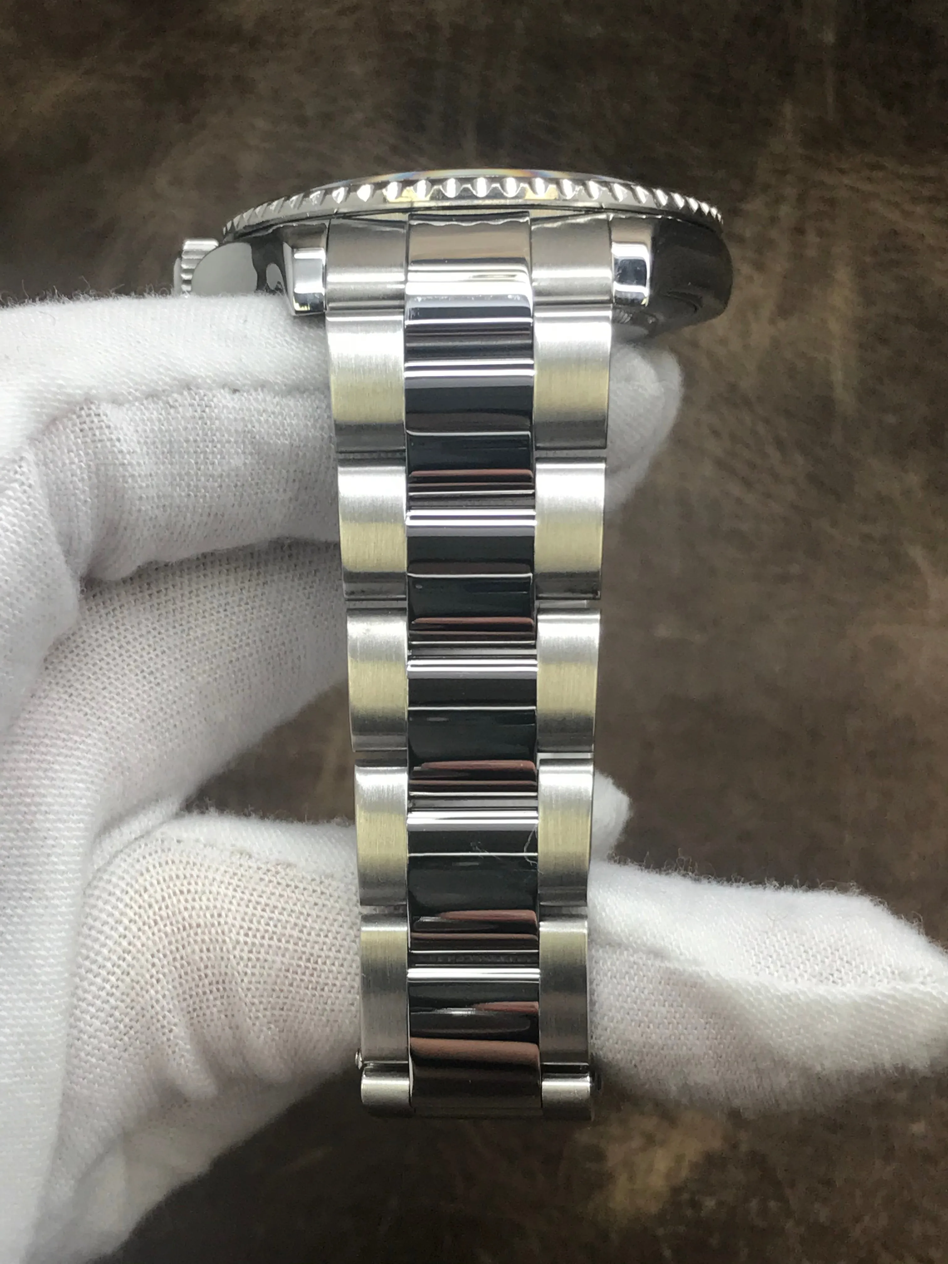 Rolex Yacht-Master 40mm 16622 Silver Dial Automatic Men's Watch