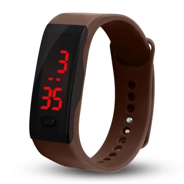 SPORTY BRACELET WATCH
