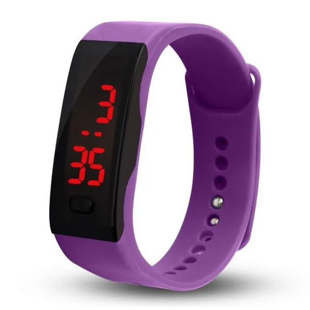 SPORTY BRACELET WATCH