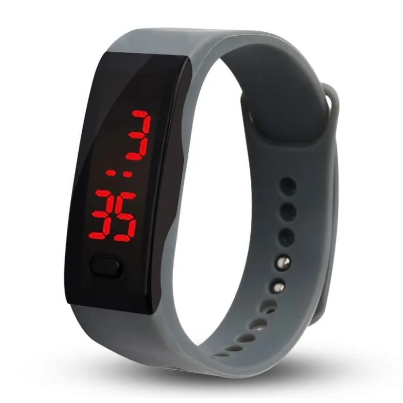 SPORTY BRACELET WATCH