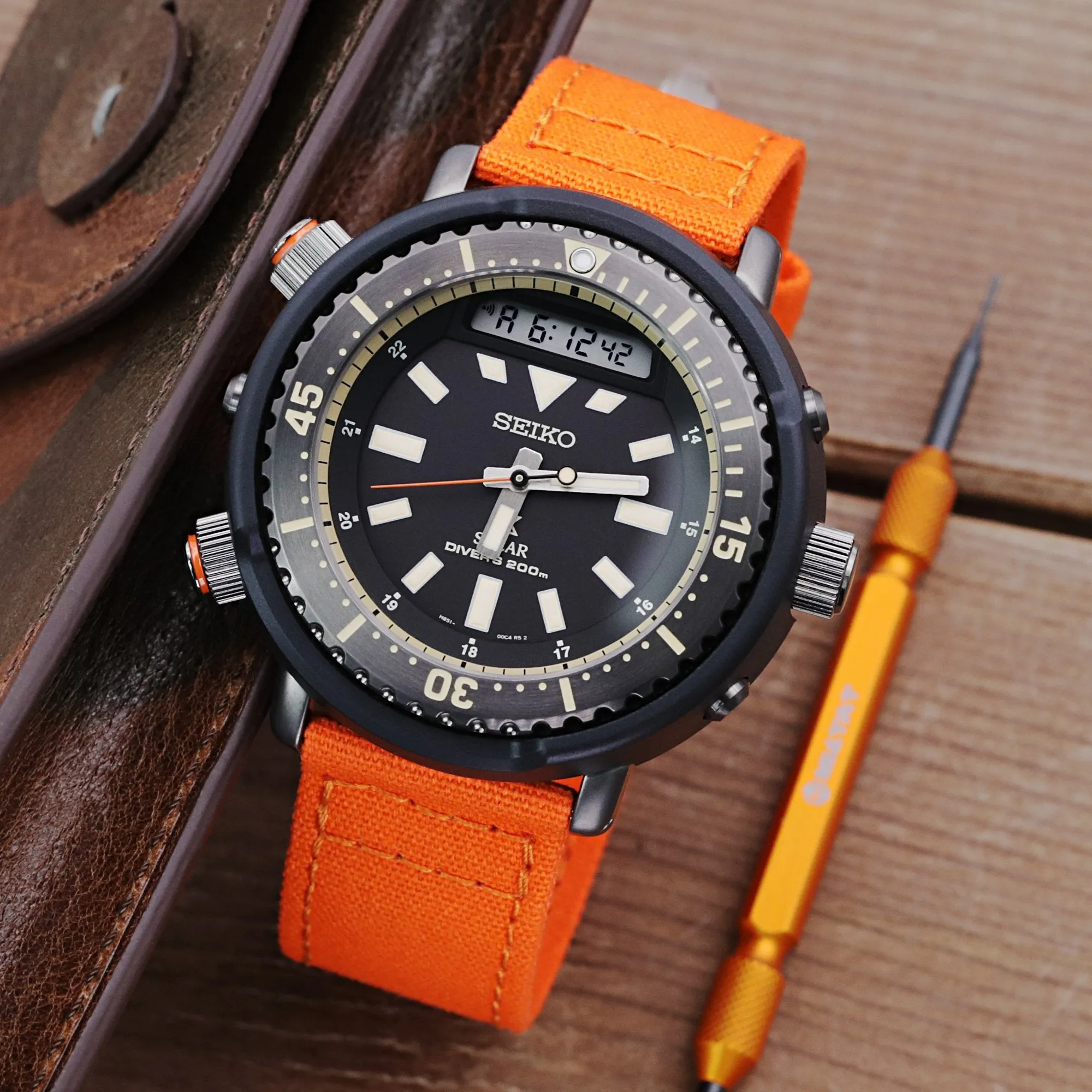 Straight Quick Release Canvas Watch Strap in Orange, 20mm or 22mm