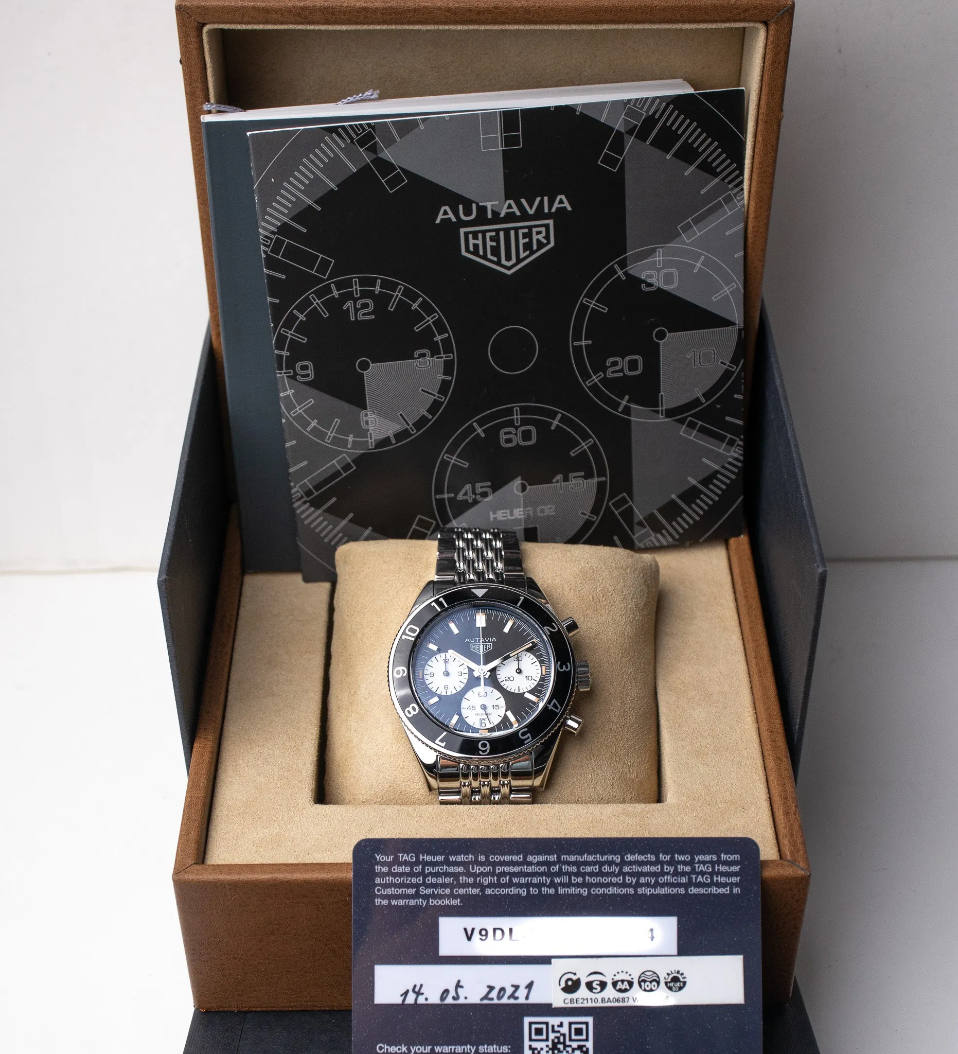 Tag Heuer Autavia Heritage CBE2110-0