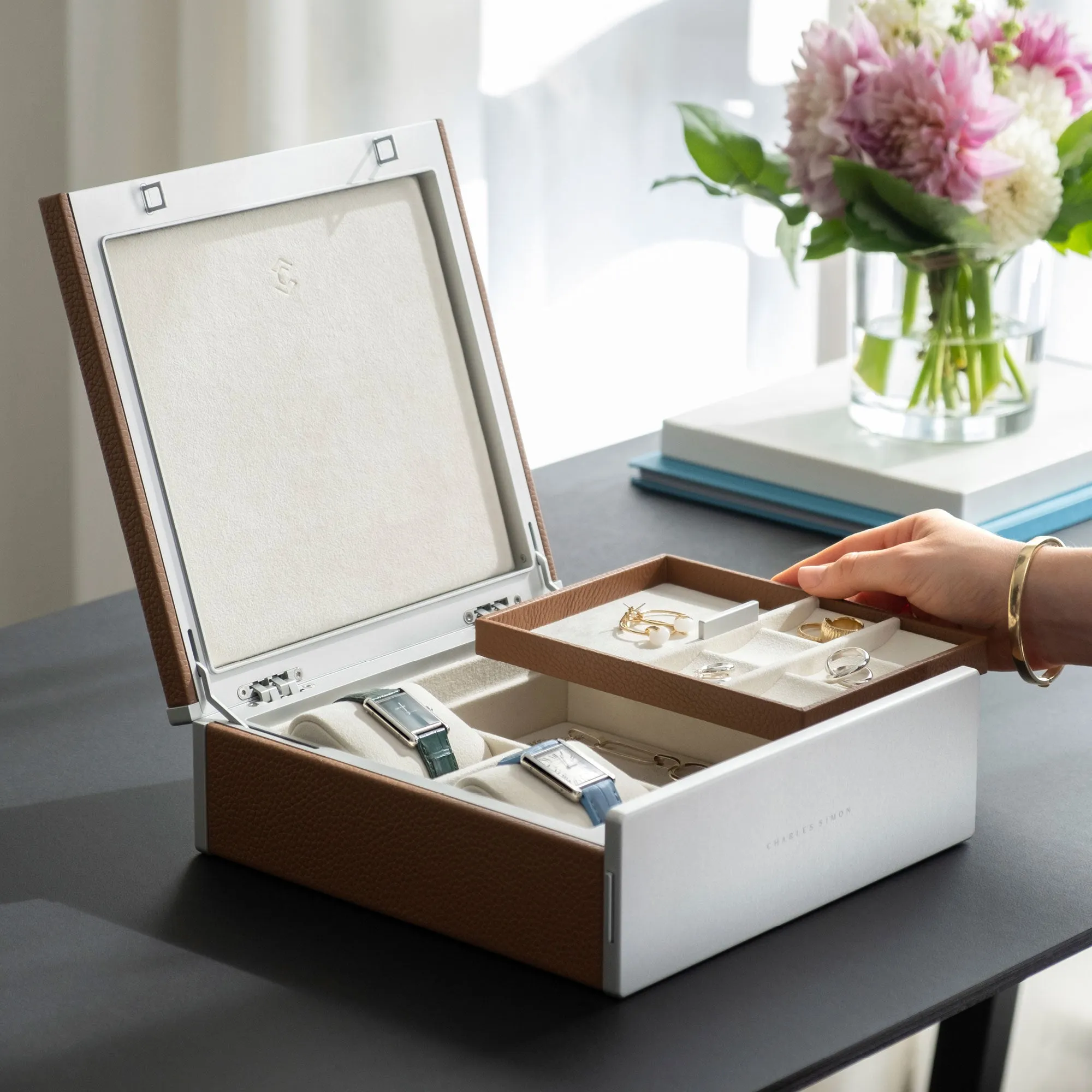 TAYLOR 2 WATCH AND JEWELRY BOX - TAN / GREY