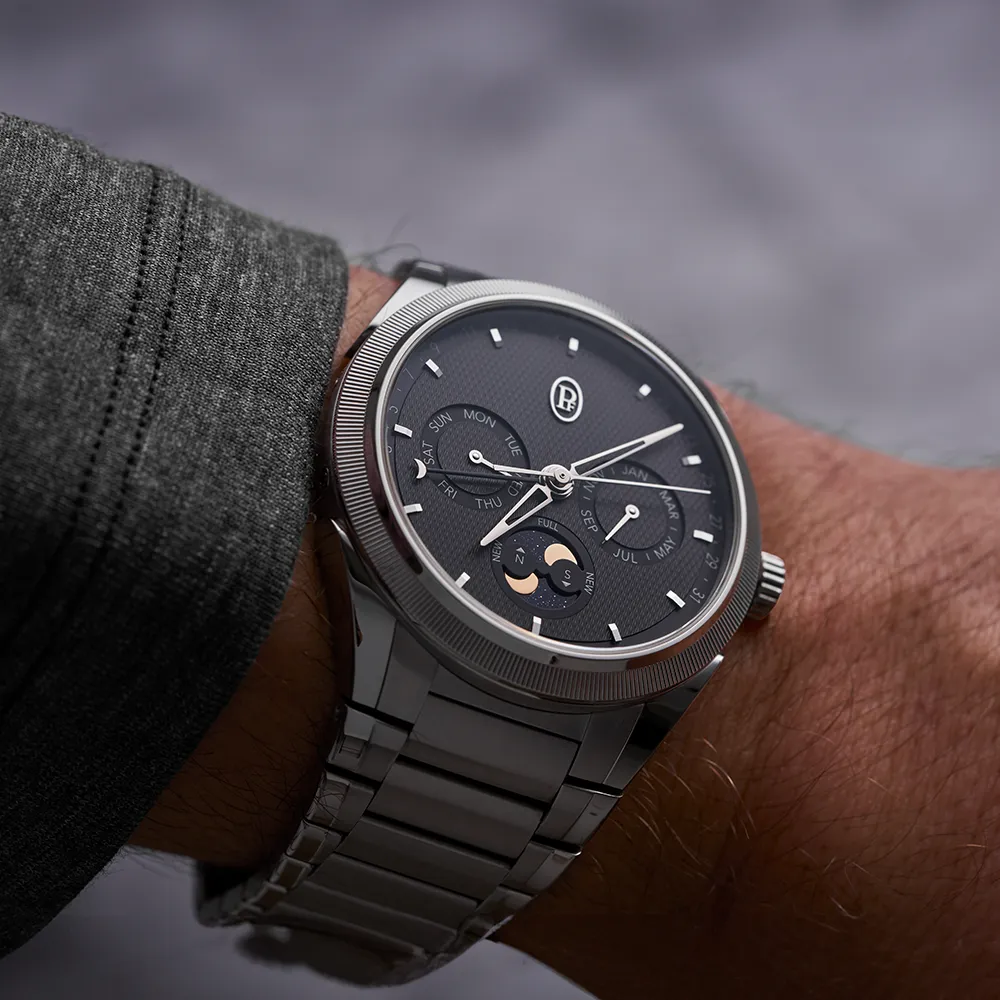 Tonda PF Annual Calendar Steel Platinum