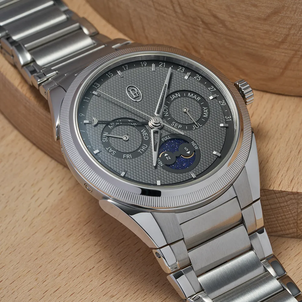 Tonda PF Annual Calendar Steel Platinum