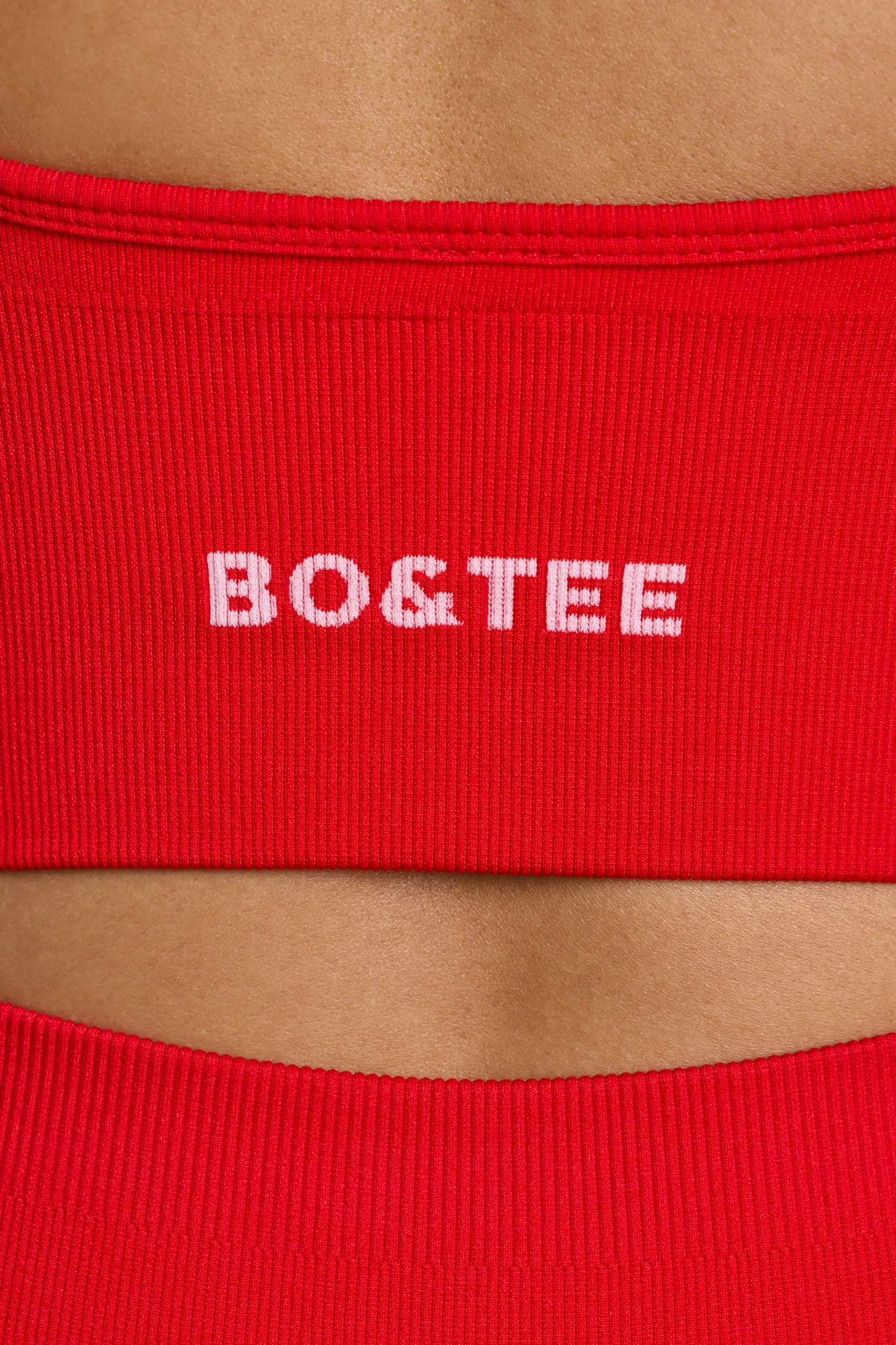 V-Neck Define Luxe Sports Bra in Red