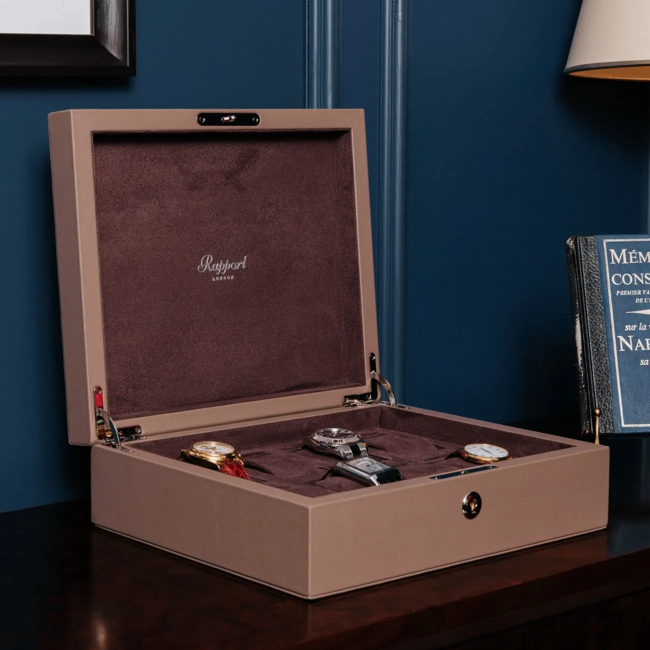Vantage Eight Watch Box