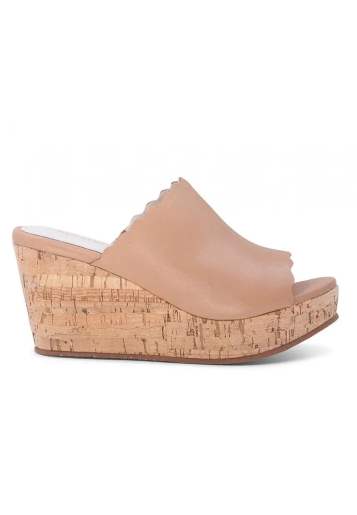Women's Chocolate Blu Blanca Saddle Dress Sandal